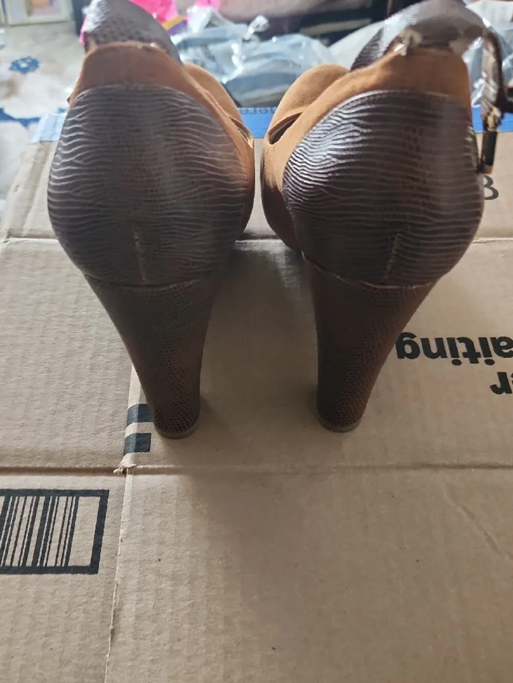 Franco Sarto Chestnut Suede Mary Jane Heels with Brown Textured Strap - NWOT